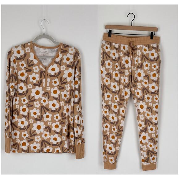 Little Sleepies Daisy Daydreams Pajama Shirt And Pant Set Womens Size Small New - Picture 1 of 12